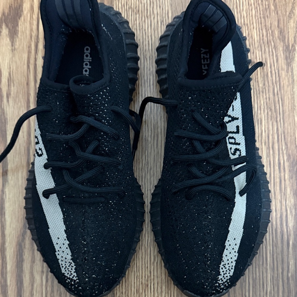 yeezy 350 black and cream size 8.5 men’s. don’t come with original box